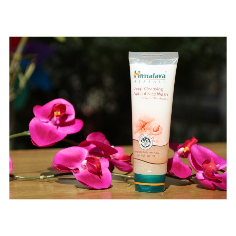 HIMALAYA Apricot Face Wash 100 ml